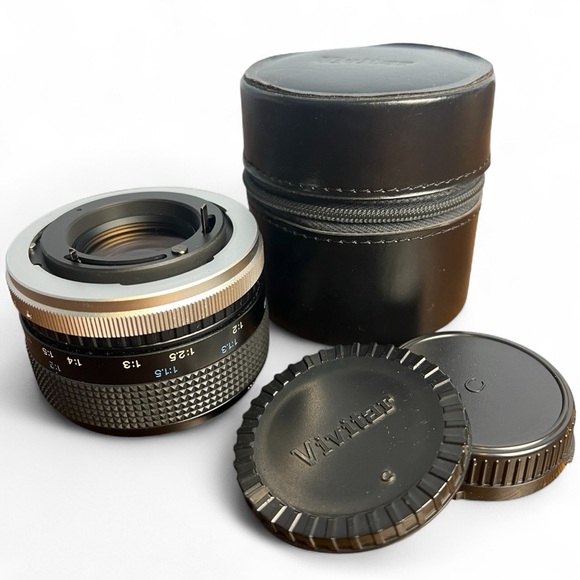 Vivitar 2X Macro Focusing Teleconverter MC for Canon FD w/ Case &‎ Caps - Picture 1 of 8